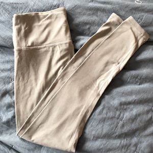 Athleta Capri leggings